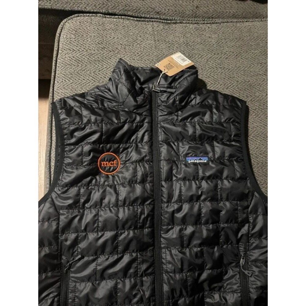 Patagonia Men’s Nano Puff Vest